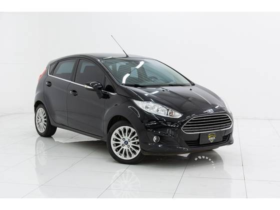 FORD FIESTA 1.0 ECOBOOST TITANIUM PLUS HATCH 12V GASOLINA 4P POWERSHIFT FORD FIESTA 1.0 ECOBOOST TITANIUM PLUS HATCH 12V GASOLINA 4P POWERSHIFT